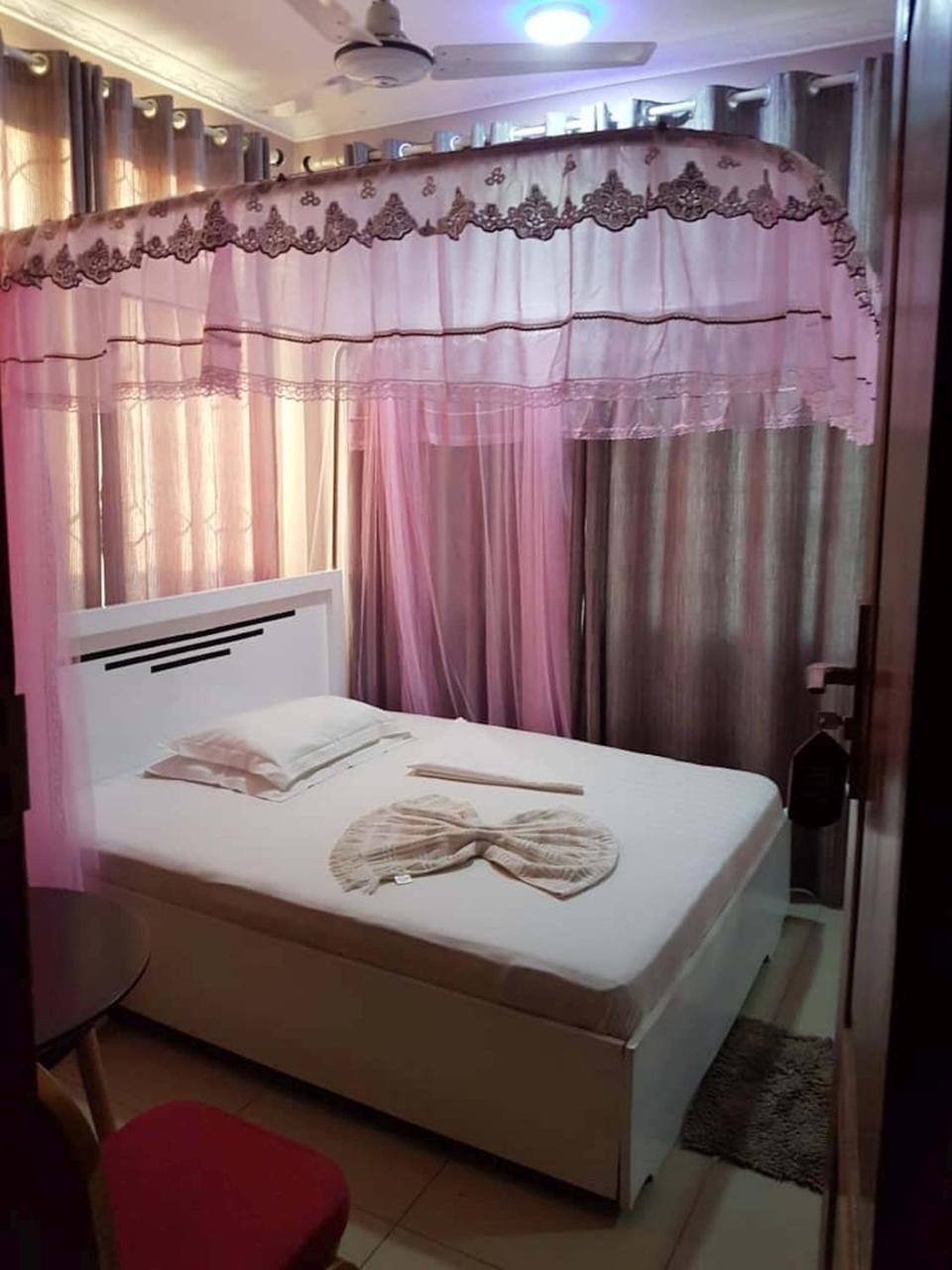 B10 Airport Lodge 다르에스살람 외부 사진