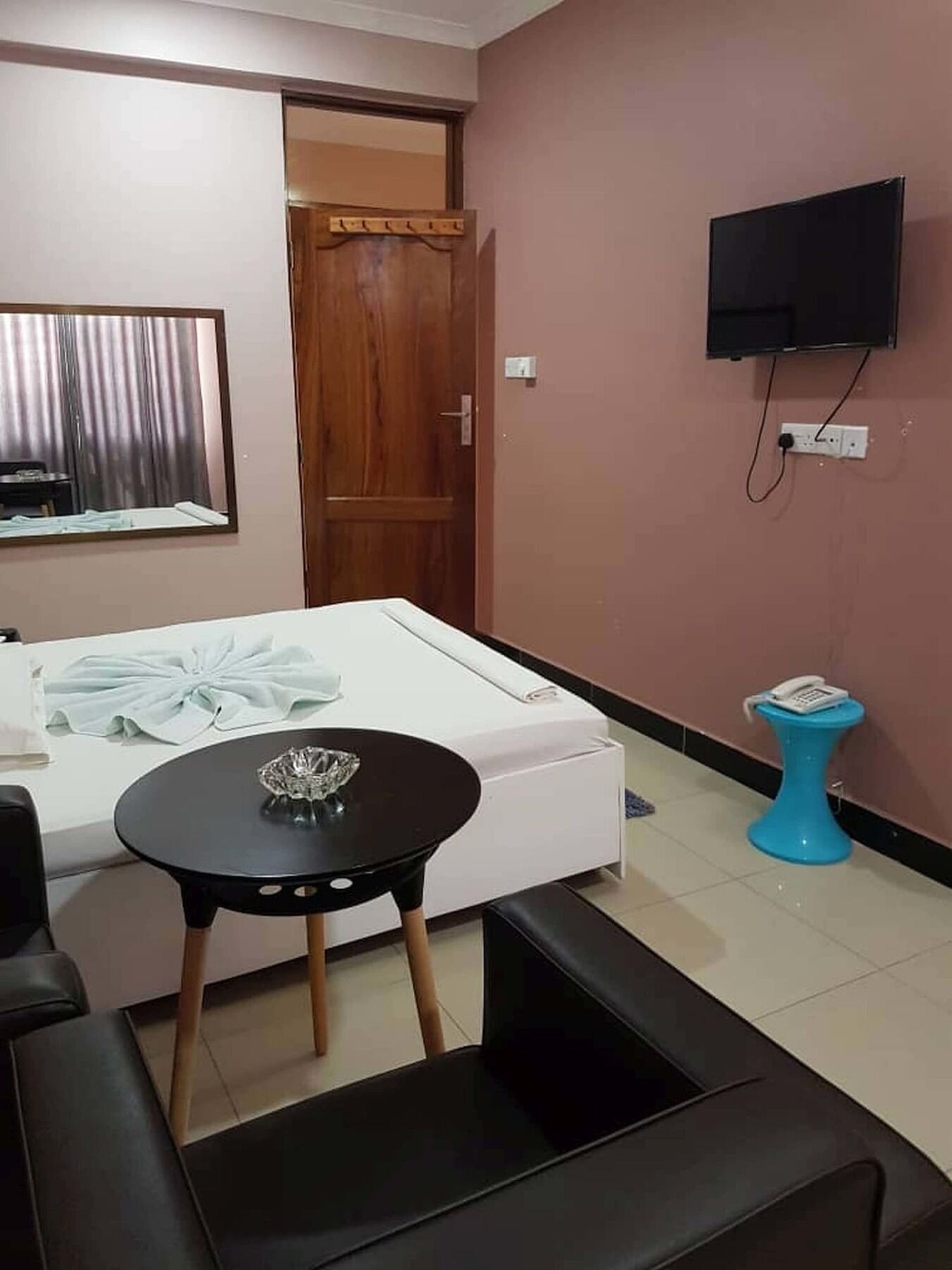 B10 Airport Lodge 다르에스살람 외부 사진