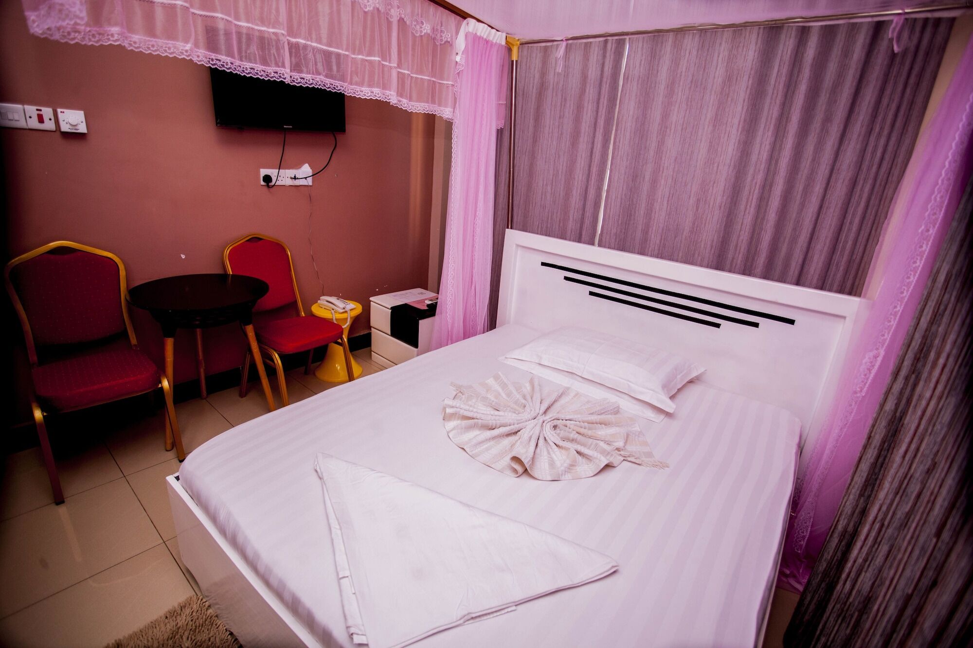 B10 Airport Lodge 다르에스살람 외부 사진